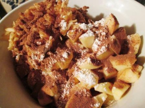 Deliciously Easy Apple Crumble, www.goodfoodgourmet.com
