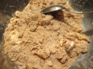 Deliciously Easy Apple Crumble, www.goodfoodgourmet.com