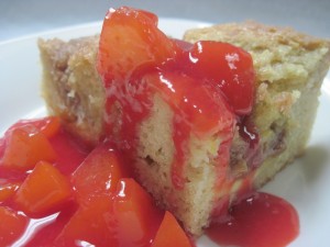 Peaches 'n' Cream Custard cake with Peach Melba Sauce