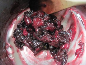 make cherry compote