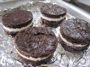 fauxstess cupcakes, ho hos, ding dongs, www.goodfoodgourmet.com