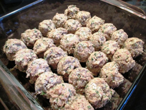 Dad's No Fuss Meatballs, www.goodfoodgourmet.com