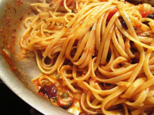 Getting It On With Pasta Puttanesca, www.goodfoodgourmet.com
